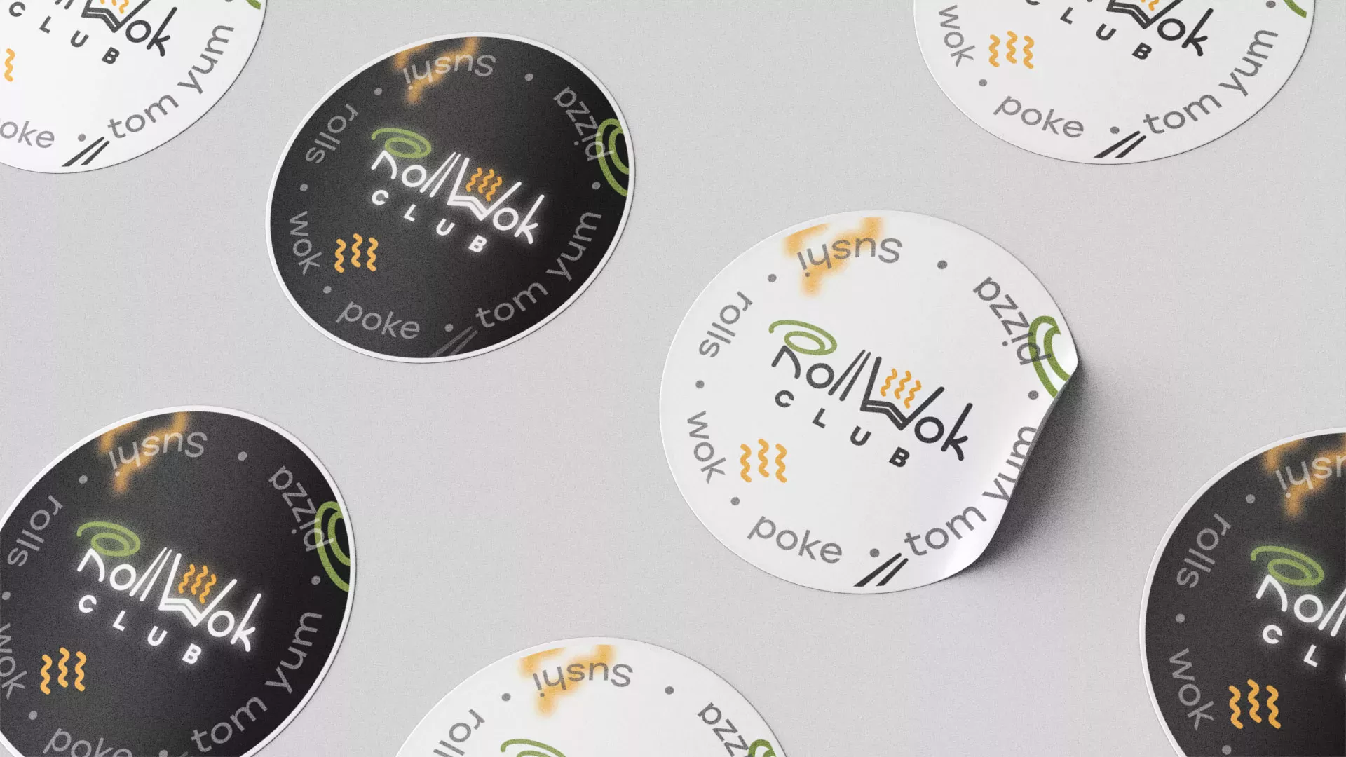 Разработка наклеек для суши-бара «Roll Wok Club» в Хвалынске